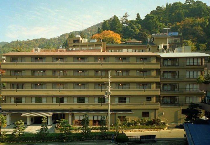 Hotel Kadonobo Ryokan à Kōbe Extérieur photo